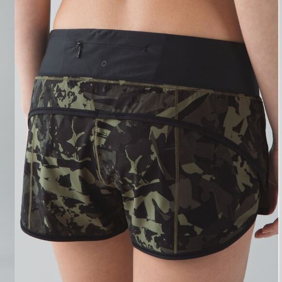 Lululemon Pop Cut Fatigue Green Black H20 Speed Up Shorts 10 - Picture 2 of 12